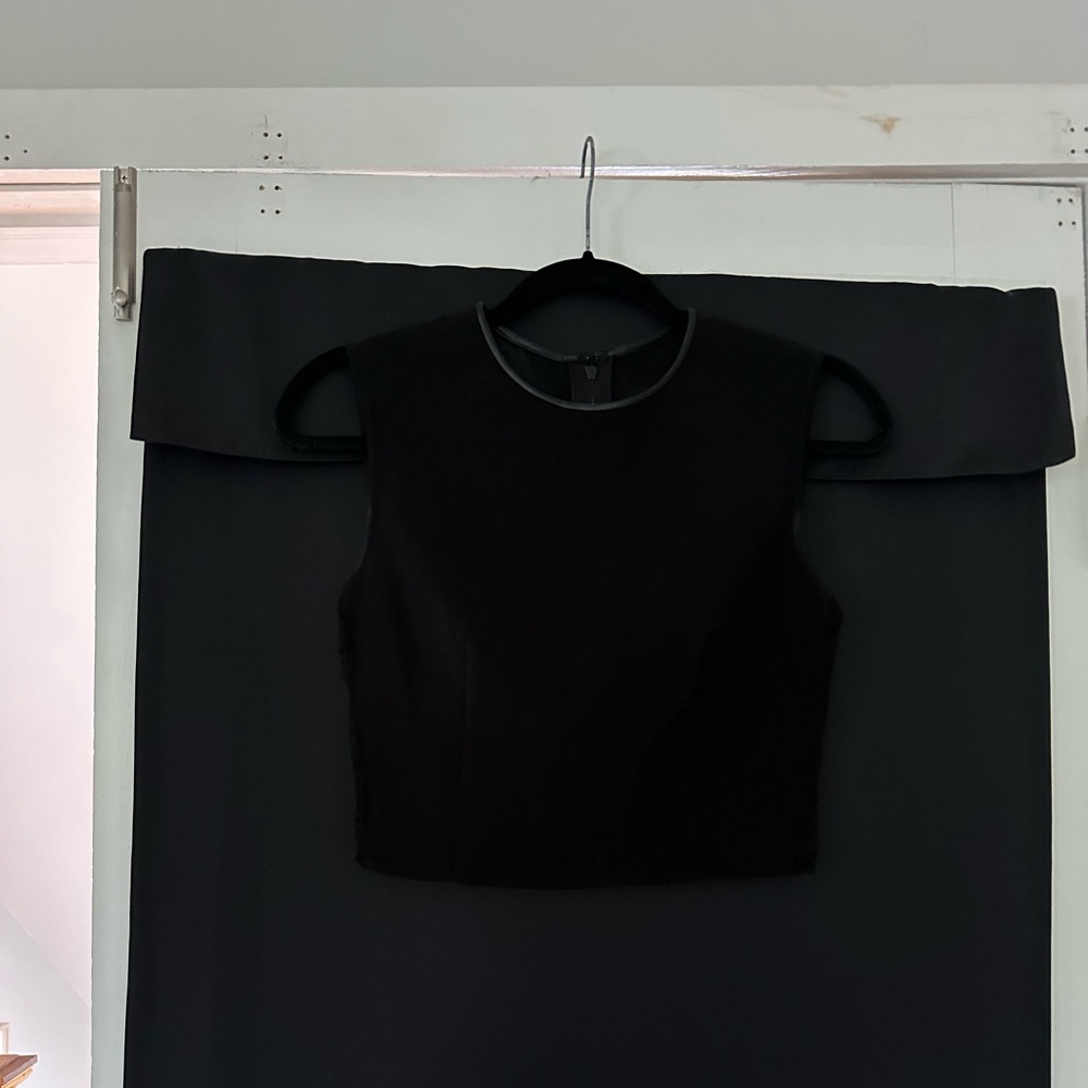 Alice + Olivia Cropped Black Top